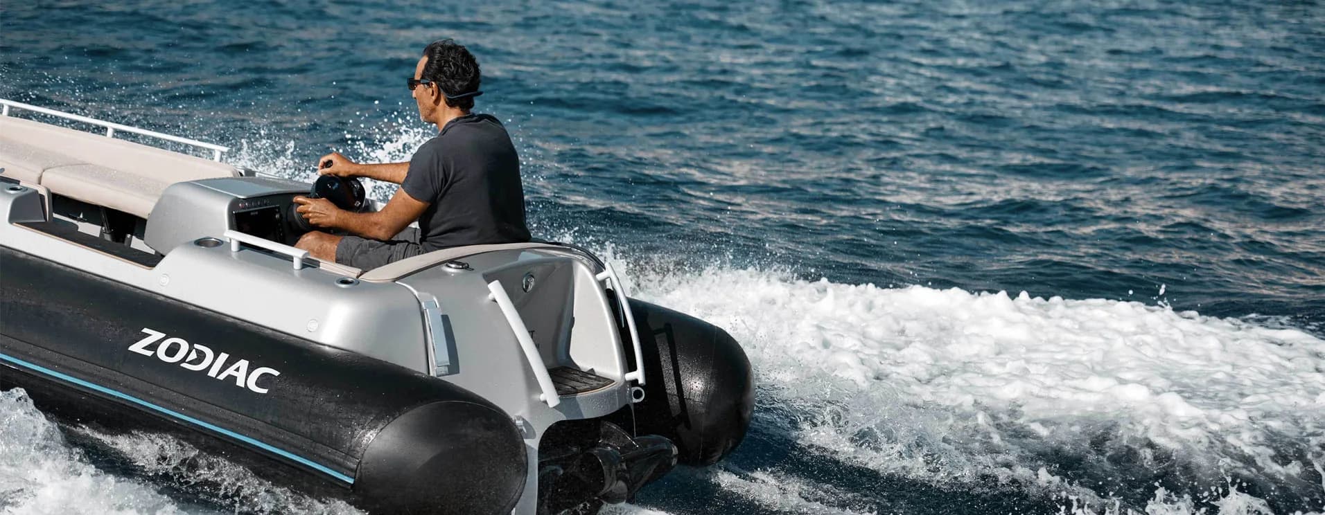 Zodiac Nautic 450 e-jet